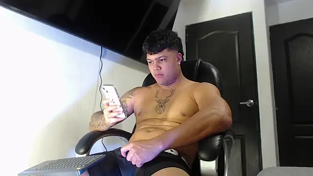 Boyhot 00 online show from October 29, 12:46 am