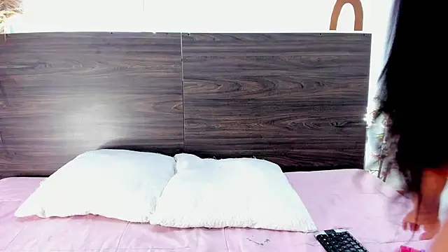 Brianna Maya online show from March 21, 10:46 pm