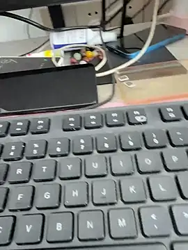 yuki july online show from December 1, 7:46 am