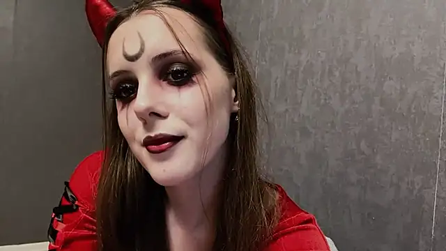 Snapshot of Montain_Romantic chatting on October 24, 2:24 pm Montain Romantic online show from October 24, 2:24 pm