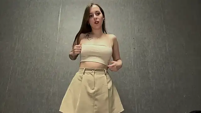 Snapshot of Montain_Romantic chatting on December 3, 2:26 pm Montain Romantic online show from December 3, 2:26 pm