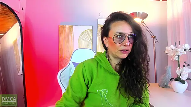 indigo wild  online show from February 1, 6:39 pm