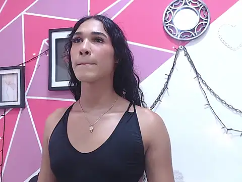 Tifany Adams online show from October 23, 8:29 pm