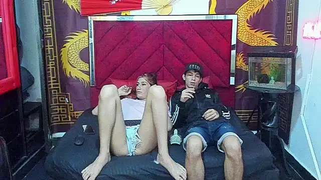 Pride couple online show from December 14, 11:20 pm