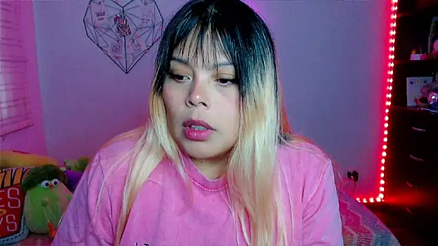 EllieMoonX online show from February 23, 10:29 pm