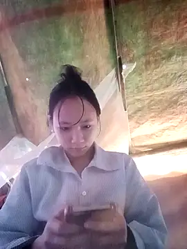 Snapshot of minachao- chatting on December 15, 12:37 am minachao- online show from December 15, 12:37 am