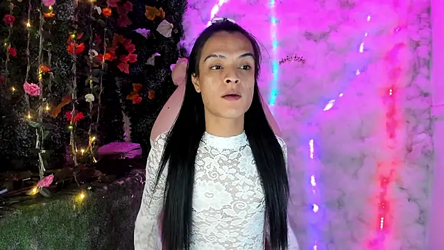 ZAMMIRA online show from December 16, 6:18 am