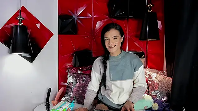 ZAMMIRA online show from February 8, 5:44 am