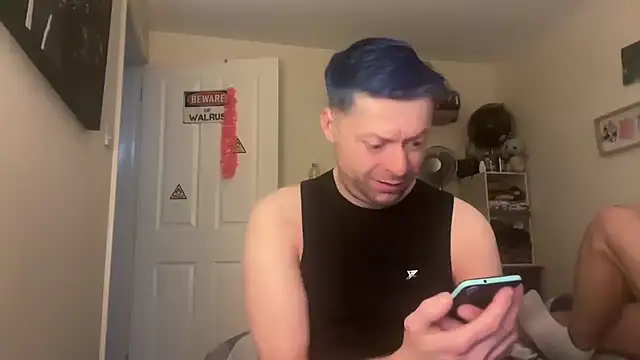 DelayedAnalog720 online show from December 18, 2:45 pm