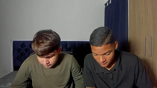 isaac master77 online show from November 16, 3:23 am