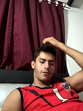 Snapshot of Juandmc1706 chatting on October 28, 5:33 am Juandmc1706 online show from October 28, 5:33 am