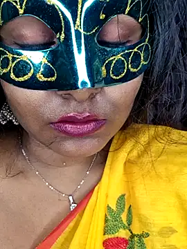 Sweet-Maddlina online show from April 15, 5:14 am