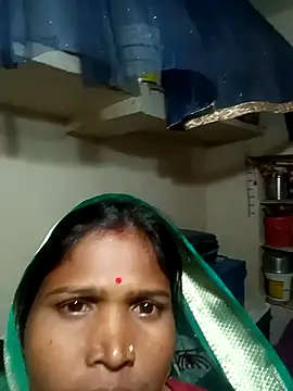 Snapshot of Hot_hat chatting on October 10, 3:33 pm Hot hat online show from October 10, 3:33 pm