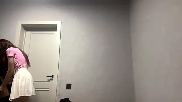 WildPeachh online show from October 21, 6:08 pm