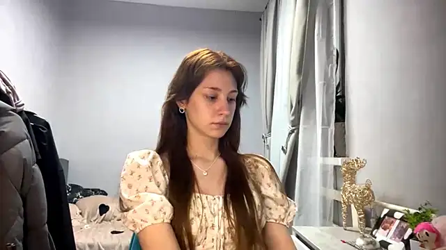 WildPeachh online show from November 17, 7:08 pm