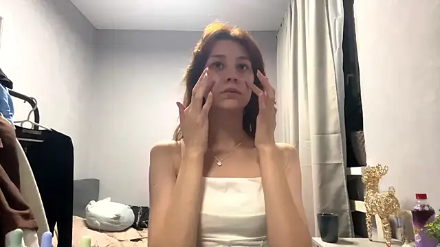 WildPeachh online show from November 20, 7:57 pm