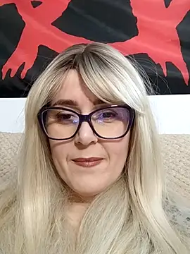 Amelialove42 online show from January 16, 6:34 pm