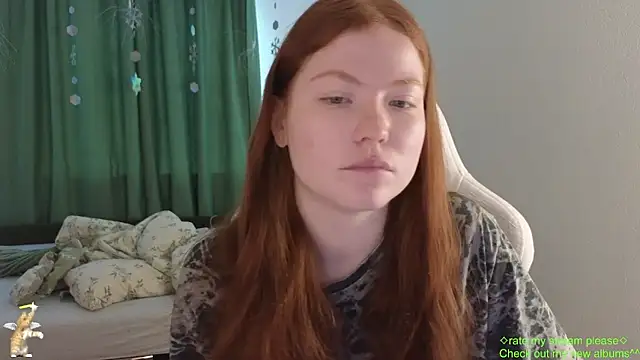 Snapshot of GingerCute chatting on January 17, 8:08 am GingerCute online show from January 17, 8:08 am