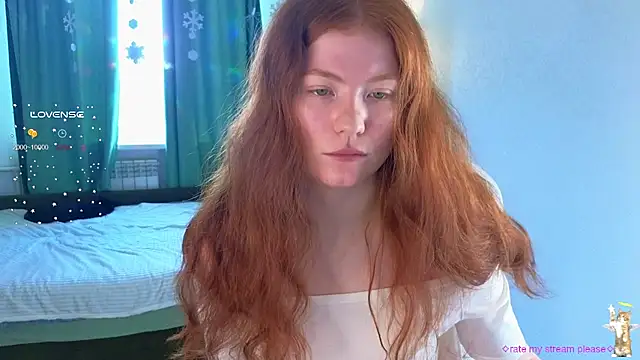 Snapshot of GingerCute chatting on February 13, 5:47 am GingerCute online show from February 13, 5:47 am