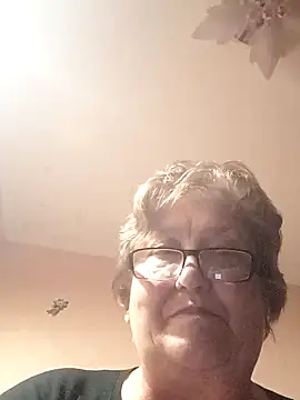 Snapshot of Katherine735 chatting on October 30, 9:26 pm Katherine735 online show from October 30, 9:26 pm