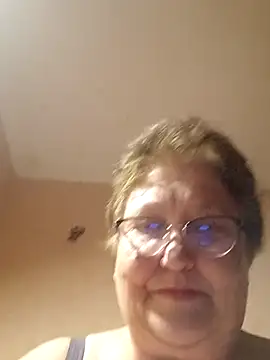 Katherine735 online show from May 3, 8:59 pm