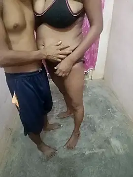 indian Couple 1999 online show from October 10, 5:45 pm