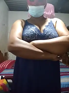 Snapshot of HarshiStar7 chatting on February 12, 1:55 am HarshiStar7 online show from February 12, 1:55 am