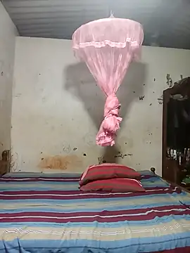 Snapshot of HarshiStar7 chatting on February 12, 9:54 pm HarshiStar7 online show from February 12, 9:54 pm