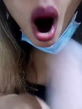 FATIFATIMOROC online show from January 6, 8:18 am