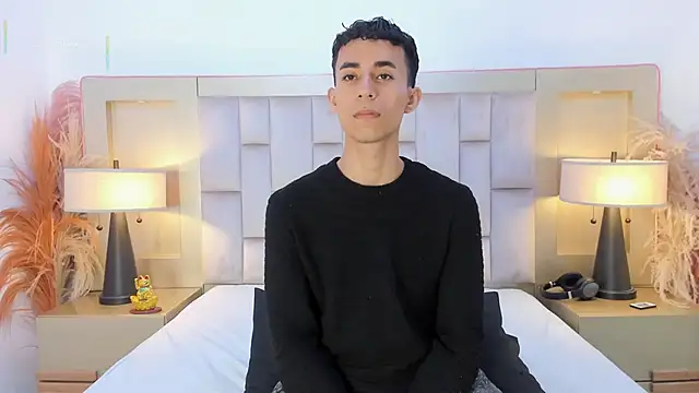 Zahir Ashar online show from April 18, 7:58 pm