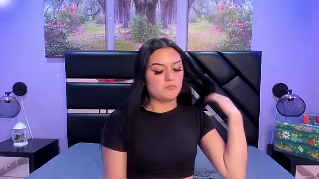 GAbrielaBotero online show from December 15, 7:40 pm