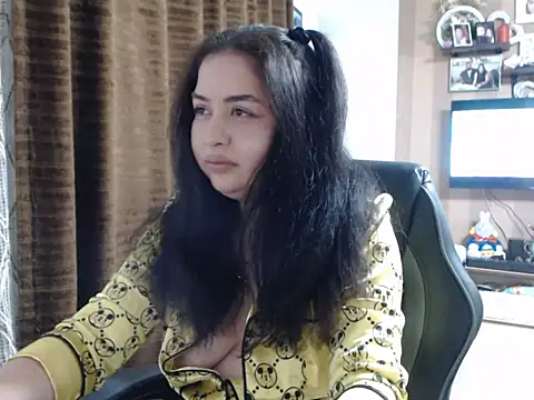 SelinaValdez online show from October 9, 7:12 pm