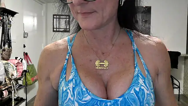 carothepro online show from October 23, 12:32 am