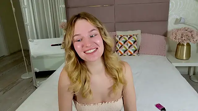 IndieMoon online show from January 12, 7:41 pm