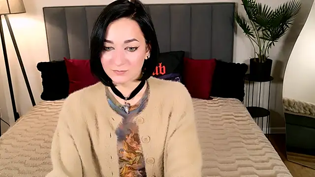 Snapshot of BaileeLynn chatting on January 14, 12:44 pm BaileeLynn online show from January 14, 12:44 pm