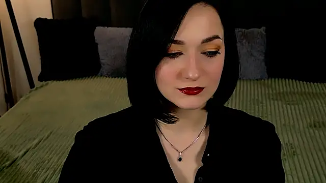 Snapshot of BaileeLynn chatting on February 18, 1:18 pm BaileeLynn online show from February 18, 1:18 pm