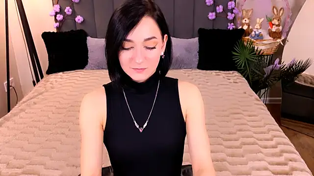 BaileeLynn online show from April 4, 12:13 pm