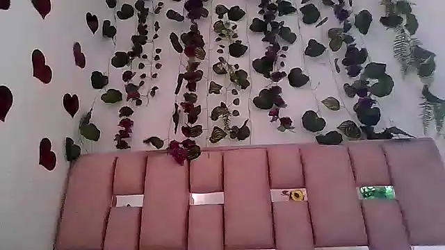 abby moss 2 online show from April 7, 12:38 pm