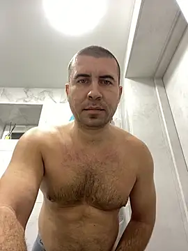 AronMode online show from December 1, 5:07 pm