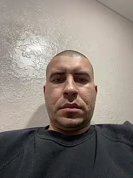 AronMode online show from December 4, 2:26 pm