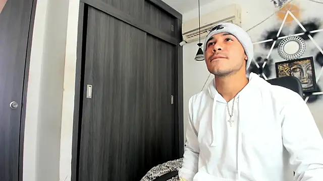 jhapsson wong online show from October 10, 2:49 pm