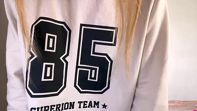  petaI online show from December 4, 6:12 am