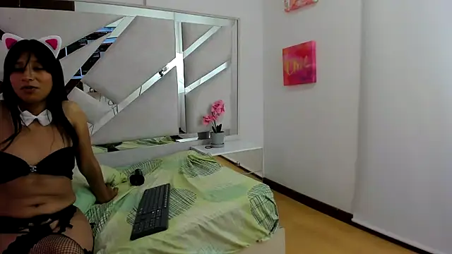 Luisa BloomXXX online show from October 9, 9:35 pm