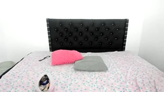 Snapshot of adam_sex99 chatting on October 29, 7:59 pm adam sex99 online show from October 29, 7:59 pm