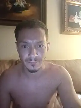 Snapshot of Graimito chatting on July 9, 9:08 pm Graimito online show from July 9, 9:08 pm