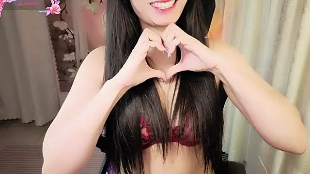 Snapshot of Xuka2594 chatting on December 15, 10:19 am Xuka2594 online show from December 15, 10:19 am