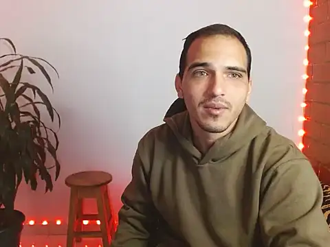 Maax3023 online show from October 13, 1:11 pm