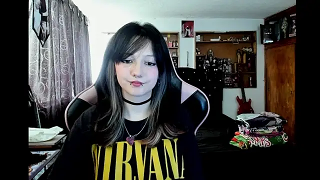 Snapshot of Maki_Zein_ chatting on February 3, 7:52 pm Maki Zein online show from February 3, 7:52 pm