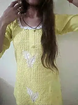 Snapshot of Khushi_rani chatting on December 15, 4:17 am Khushi rani online show from December 15, 4:17 am