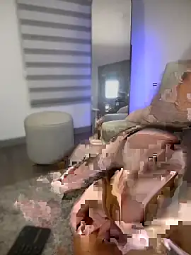 Snapshot of Samanthfox4444_ chatting on October 18, 3:20 am Samanthfox4444 online show from October 18, 3:20 am